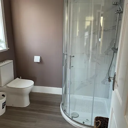 Sean Ogs House בית נופש *